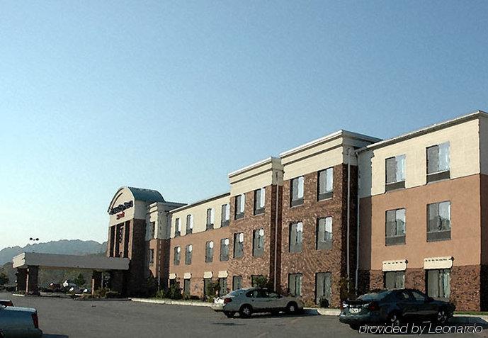 Springhill Suites Prince Frederick Экстерьер фото